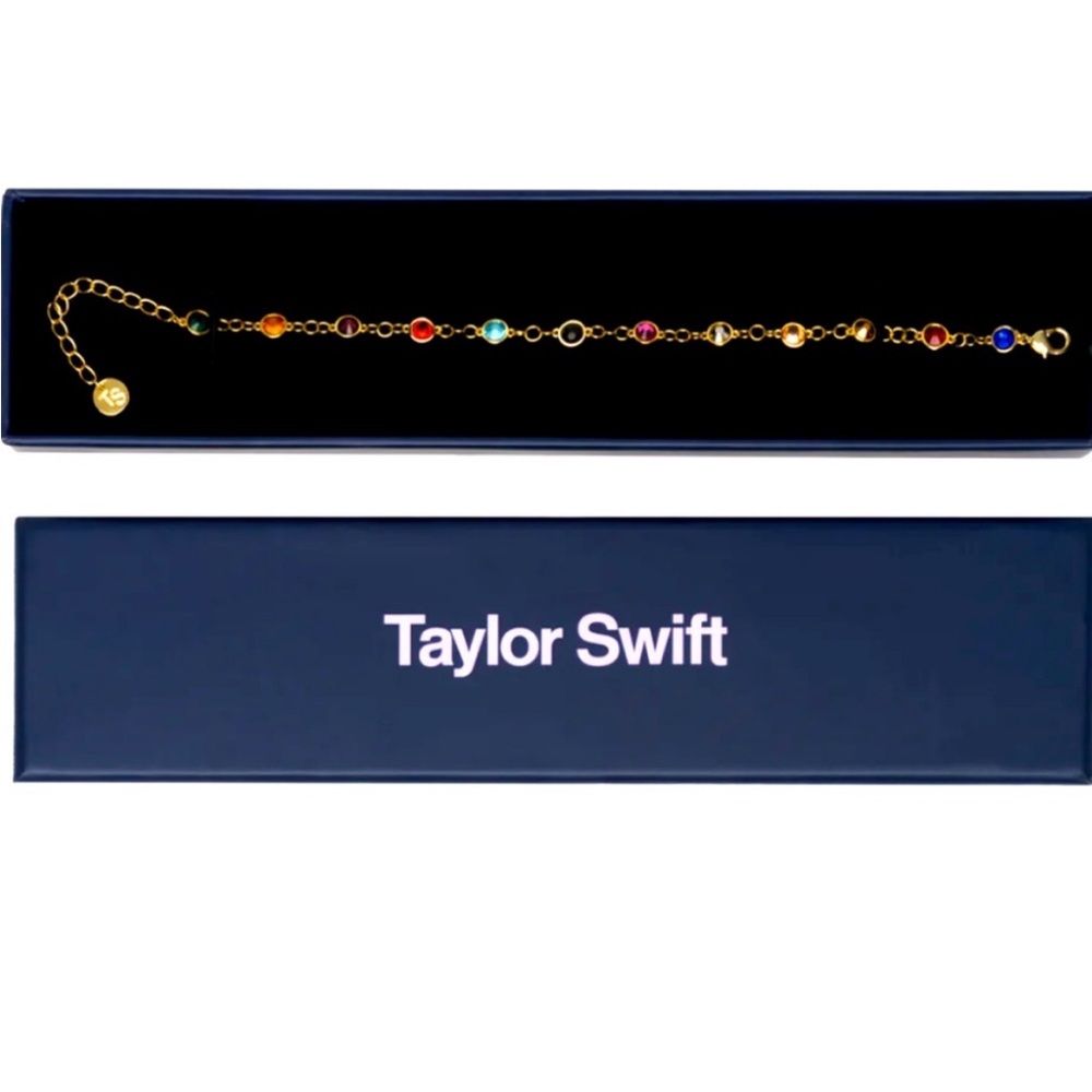 Taylor Swift Eras Bracelet 💜❤️🧡💛💚💙🖤